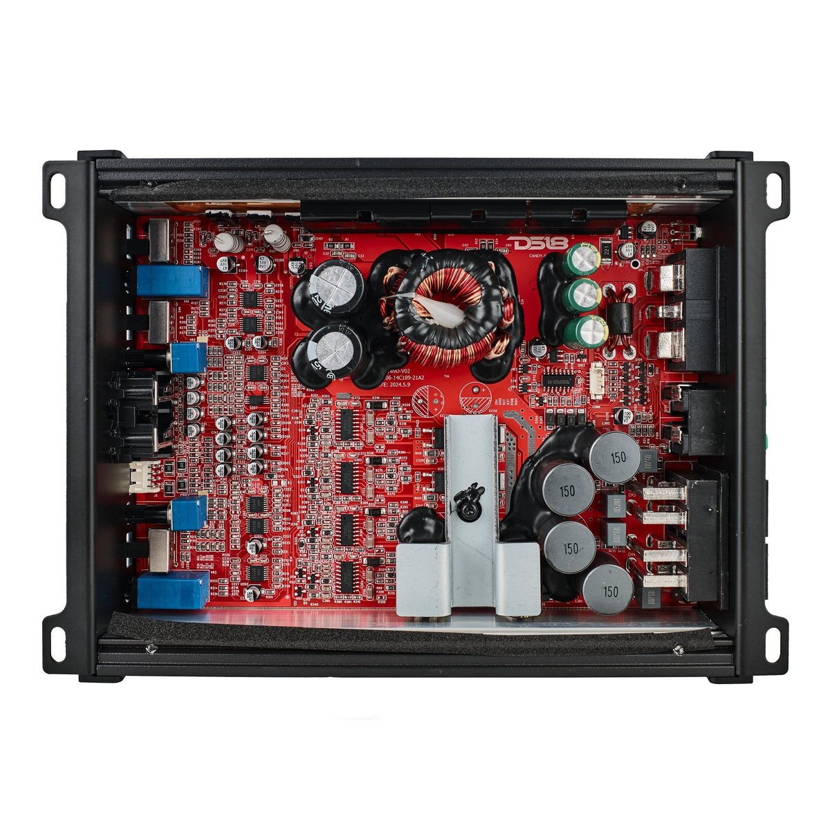 DS18 CANDY-X4B CANDY Compact Full-Range Class D 4-Channel Amplifier 1600 Watts